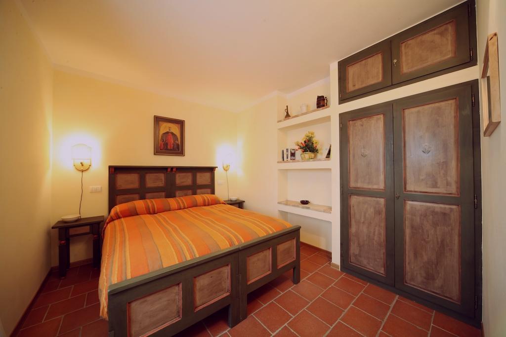 Agriturismo Caiburroni Pietralunga  Δωμάτιο φωτογραφία